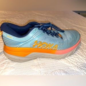 Hoka bondi 7 size 8.5